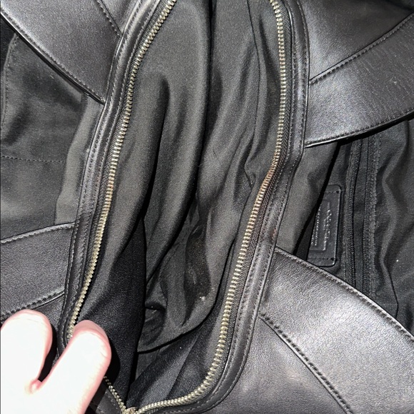 Coach Black and Gray Signature Handbag - Picture 7 of 9